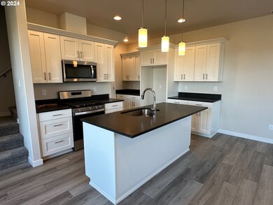 1800 SE Hankel St unit 1, Dallas, OR 97338 - photo 6