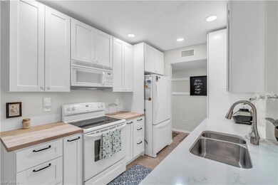 7306 Ascot Ct unit 2, Naples, FL 34104 - photo 4