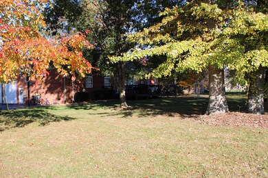 208 Froedge Dr, Lafayette, TN 37083 - photo 5