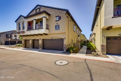 3-133217412-08 Exterior Front