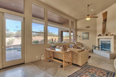 FIREPLACE FOCAL POINT