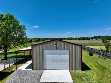 1403 Coon Creek Rd, Eufaula, OK 74432 - photo 5