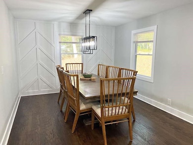 1095 Johnson Cir, Lawrenceville, GA 30046 - photo 6