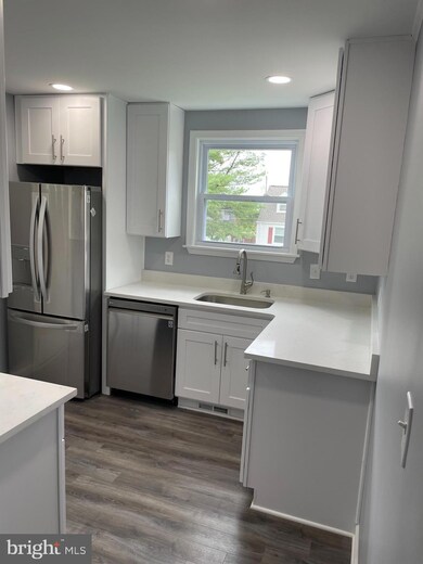 8715 Jenifer Rd, Parkville, MD 21234 - photo 2