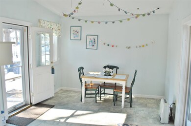 10 Damon Ave, Nashua, NH 03064 - photo 2