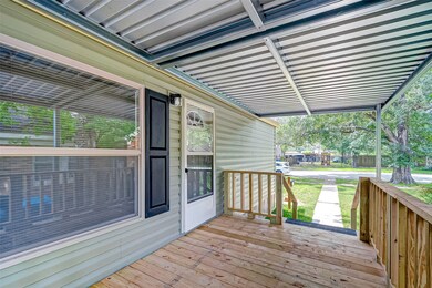 1209 6th St, Rosenberg, TX 77471 - photo 4