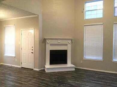 1150 Lombard Ln, Duncanville, TX 75137 - photo 2