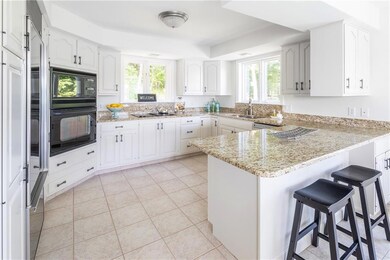 17 Spinnaker Ln, Yarmouth, ME 04096 - photo 7