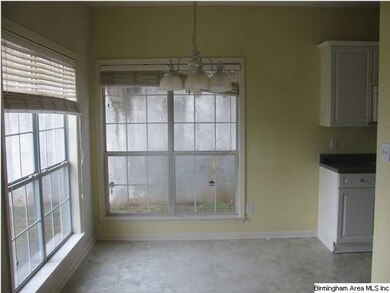 Eat- in kitchen