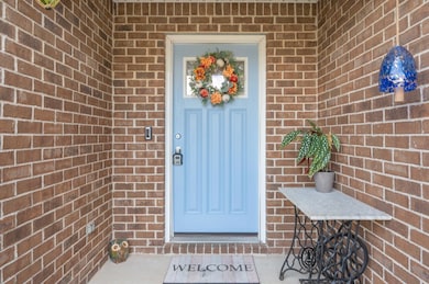 4-web-or-mls-41-hidden-lakes-trail