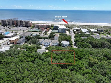 Image shows a 100x100 homesite with a potential pl