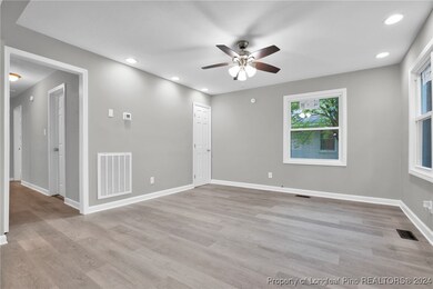 932 Weiss Ave, Fayetteville, NC 28305 - photo 6