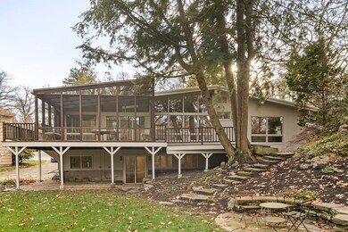 367 Newton St, Chestnut Hill, MA 02467 - photo 4