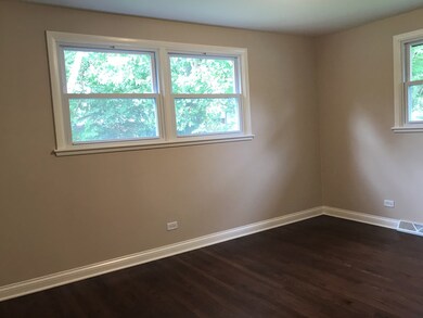 3408 Hickory Ln, Hazel Crest, IL 60429 - photo 7