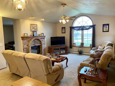 6 Pine Cone Dr, Jacksonville, IL 62650 - photo 6