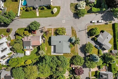 35 Kenneth Rd, Marblehead, MA 01945 - photo 5