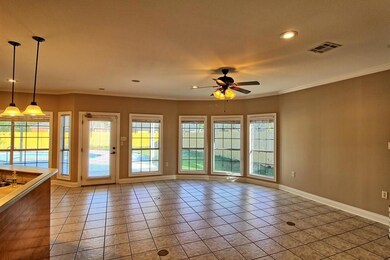 4933 E Westridge Park Dr, Lake Charles, LA 70605 - photo 4