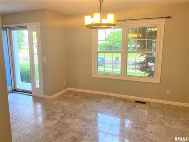 11019 N Hazel Way, Dunlap, IL 61525 - photo 3