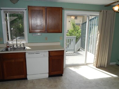 184 Valley Way W unit 184, Manchester, NH 03102 - photo 4