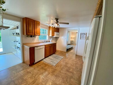 210 Second Ave, Clifton Forge, VA 24422 - photo 6