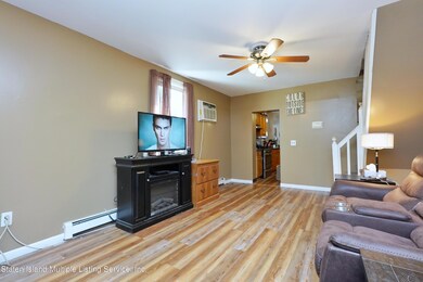 75 Titus Ave, Staten Island, NY 10306 - photo 7