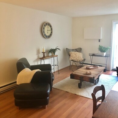 656 High St unit 202, Clinton, MA 01510 - photo 2