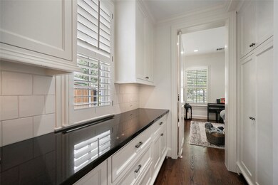 1839 Hewitt Dr, Houston, TX 77018 - photo 6