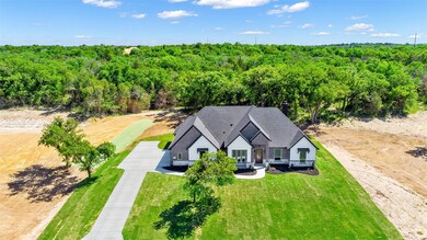 1023 Glenoaks Dr, Weatherford, TX 76088 - photo 3