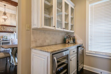 5 kitchen 6