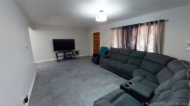 715 W 22nd St, Ada, OK 74820 - photo 3