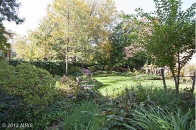 220 Wendover Rd, Baltimore, MD 21218 - photo 3