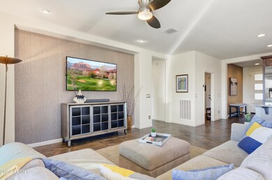 024_Living Room