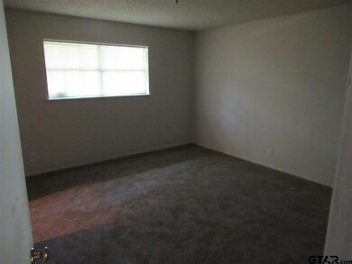 3600 3600 Cloverdale, Tyler, TX 75701 - photo 6