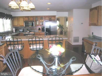 1619 Old Drummer Boy Ln, Fort Washington, MD 20744 - photo 7