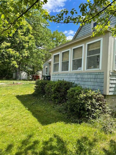 32 Hale Ave, Hooksett, NH 03106 - photo 2