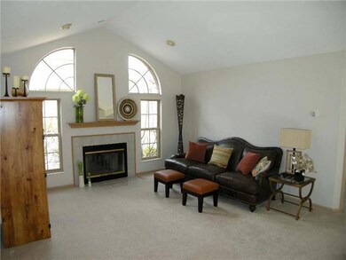 961 Village Brook Way, Columbus, OH 43235 - photo 2