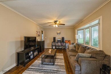 1512 60th St, Des Moines, IA 50311 - photo 2