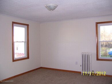 109 Carpenter St, Luzerne, PA 18709 - photo 3