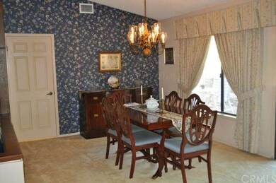 Formal dining room