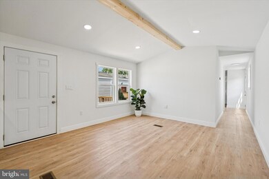 857 Buttonwood Ave, Spring City, PA 19475 - photo 7