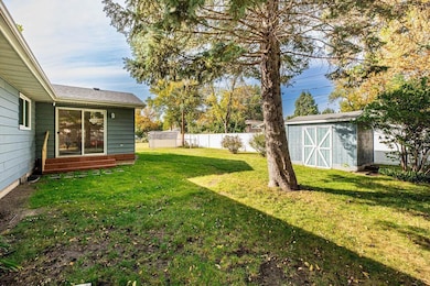 1410 24th Ave S, Moorhead, MN 56560 - photo 3