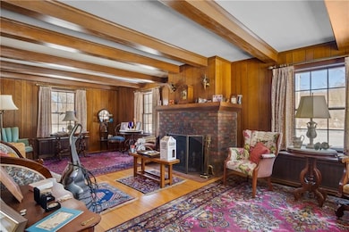 2202 Scituate Ave, Cranston, RI 02831 - photo 3