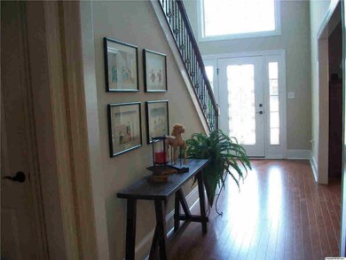 OH MY! Impressive foyer to greet your visitors.