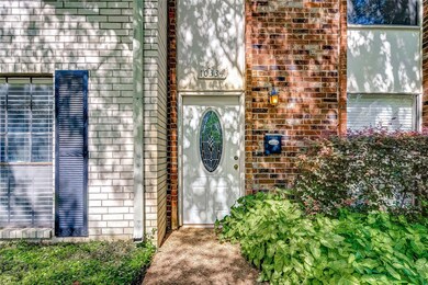 10334 Longmont Dr unit 47/4, Houston, TX 77042 - photo 2