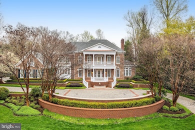 7844 Montvale Way, McLean, VA 22102 - photo 2