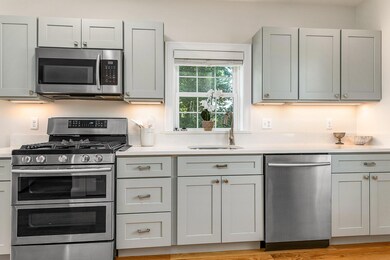 5 Pleasant St unit D, Kittery, ME 03904 - photo 6