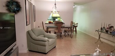 8515 Old Country Manor unit 420, Davie, FL 33328 - photo 3