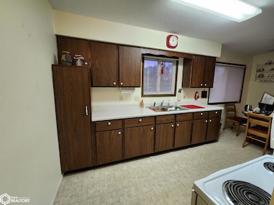 210 N Mill Rd, Buffalo Center, IA 50424 - photo 6