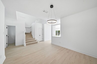 82 N Apple Springs Cir, Spring, TX 77382 - photo 6