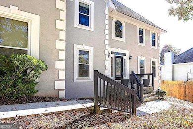 11925 Stradford Wood, Roswell, GA 30076 - photo 2